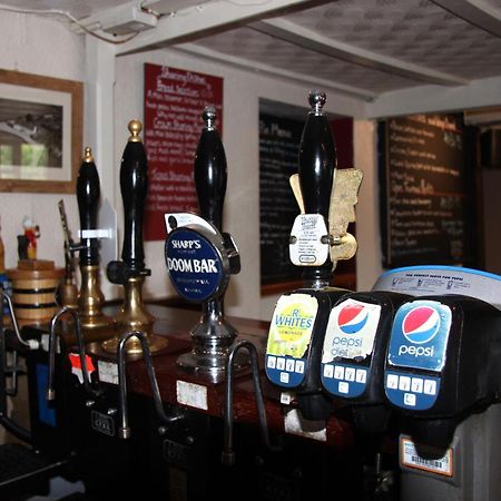 The Crown Inn Longtown Hereford Exterior photo